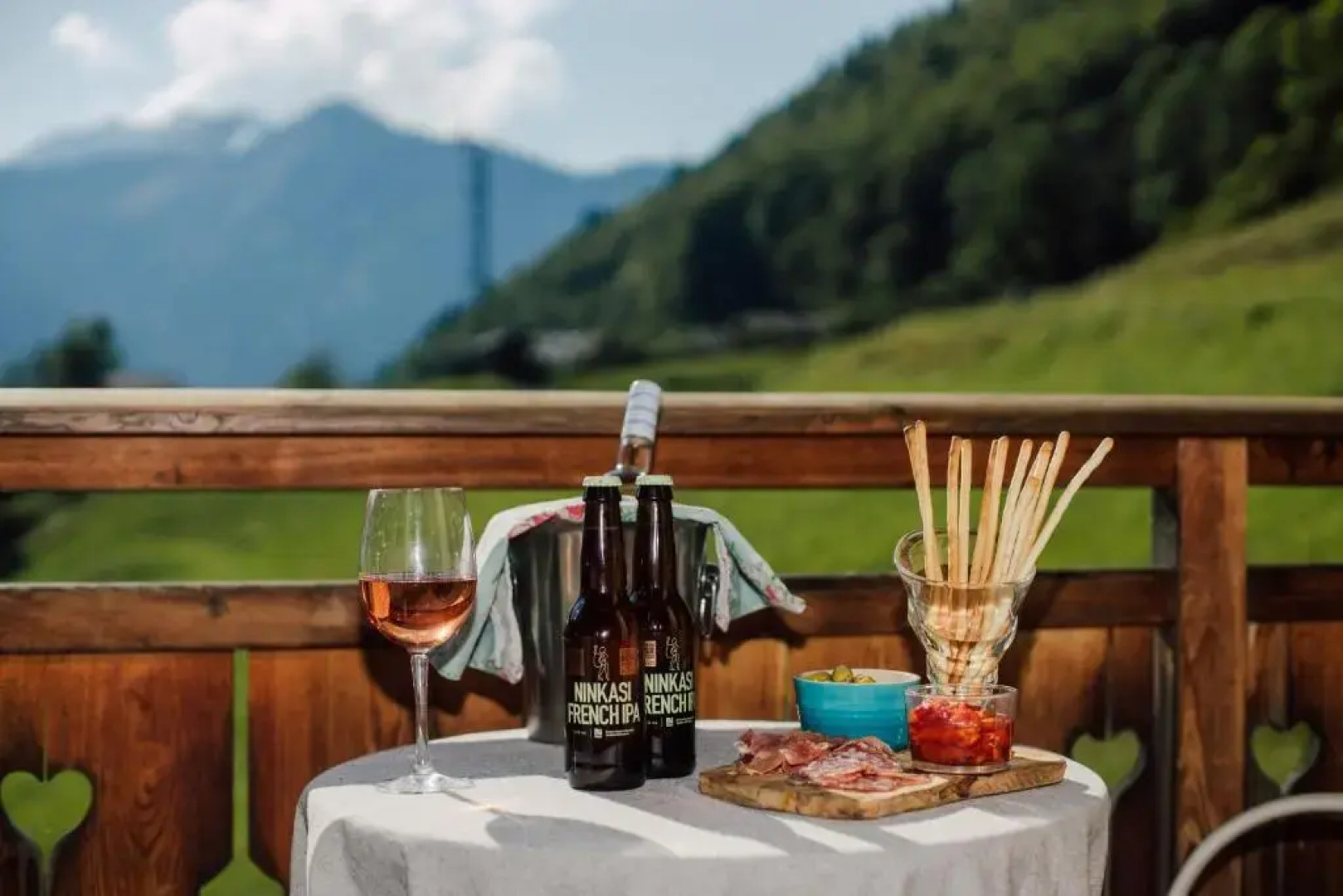 Ferme A Jules - Stunning Farmhouse sleeps up to 26