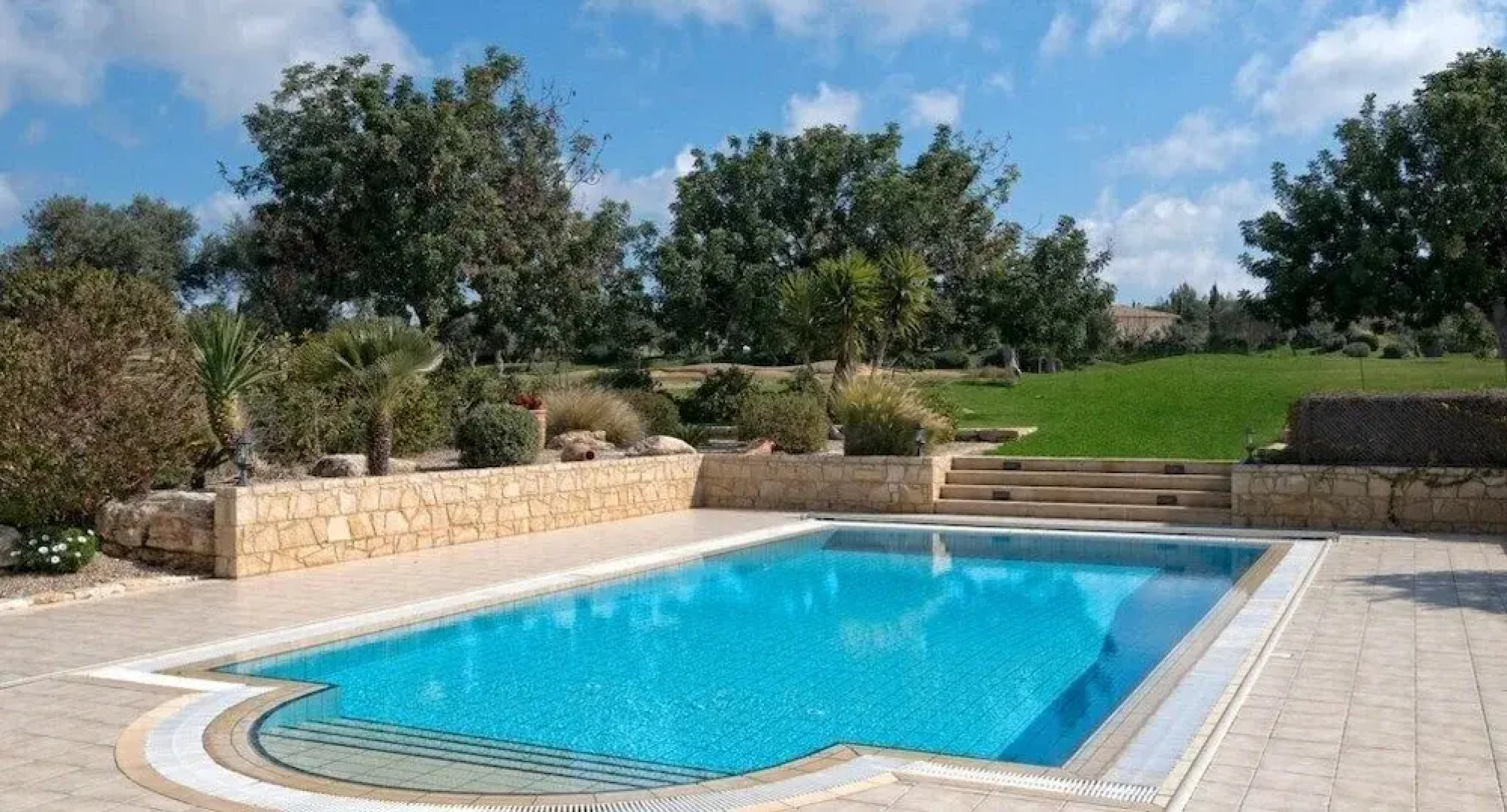 3 bedroom Villa Anassa 31 with private pool and golf course views, near resort village square on Aphrodite Hills Resort