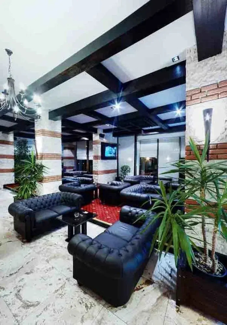 The Mill Hotel / Melnicata