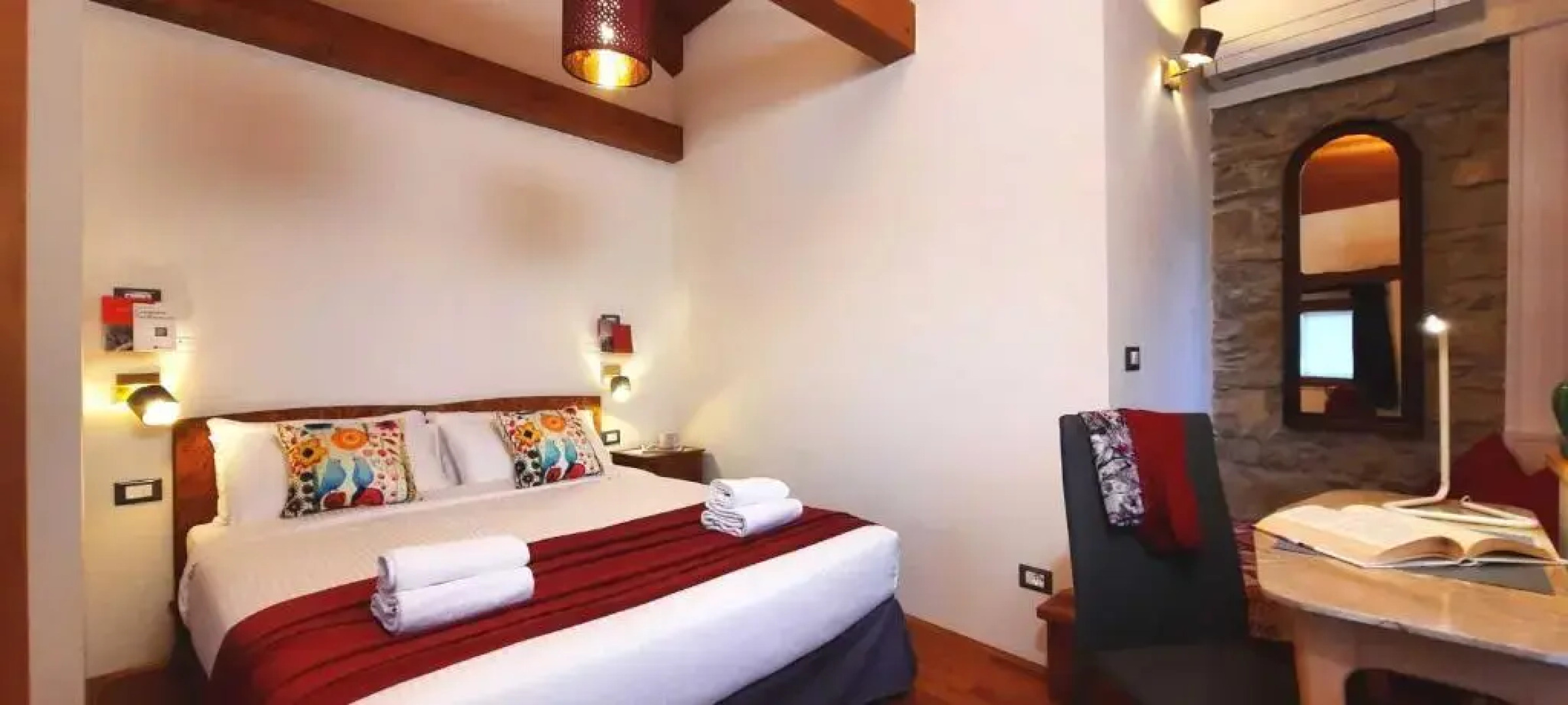 Camere B81 di Strain Neva