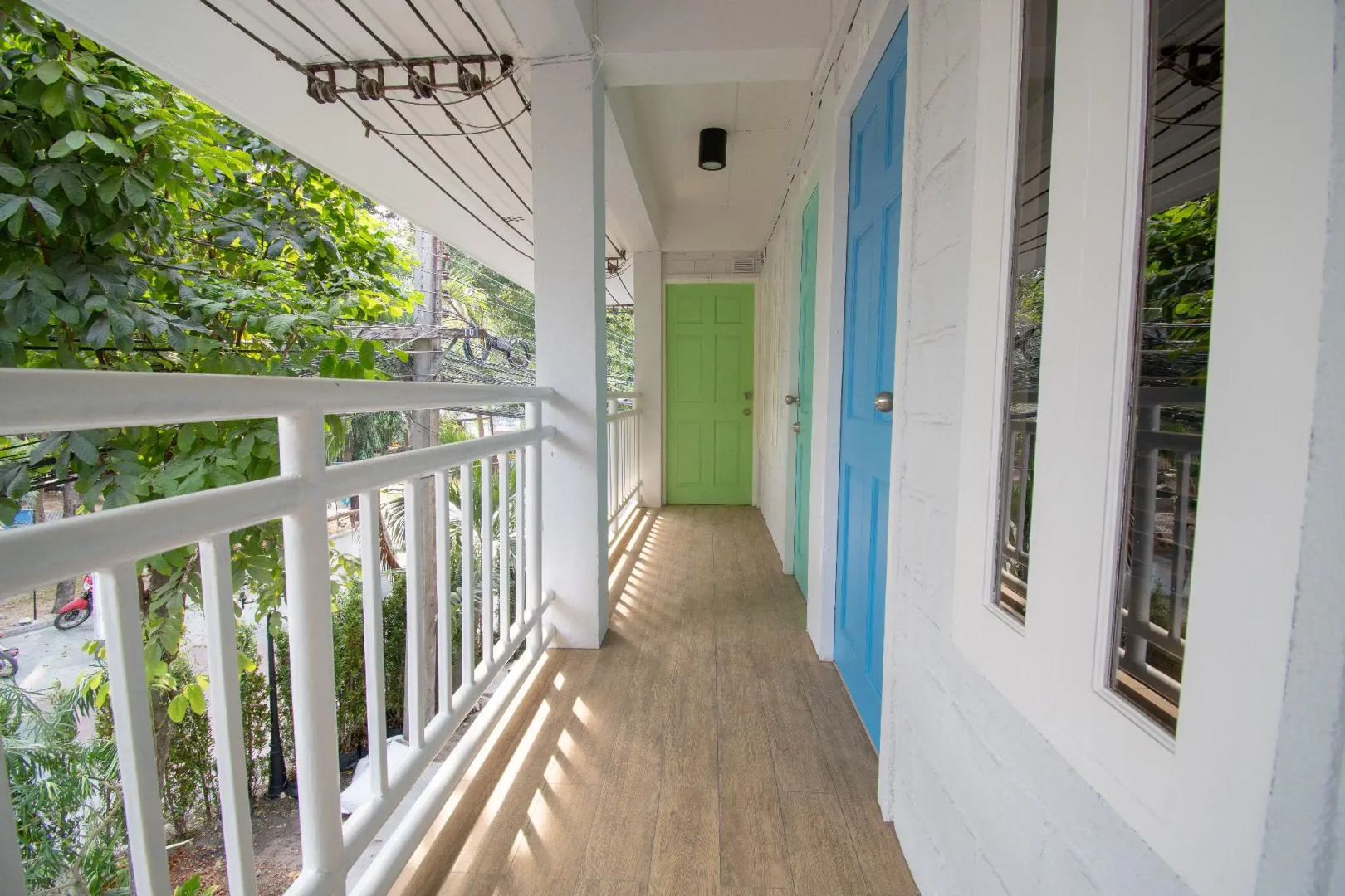 Lazy Sandals Koh Samed