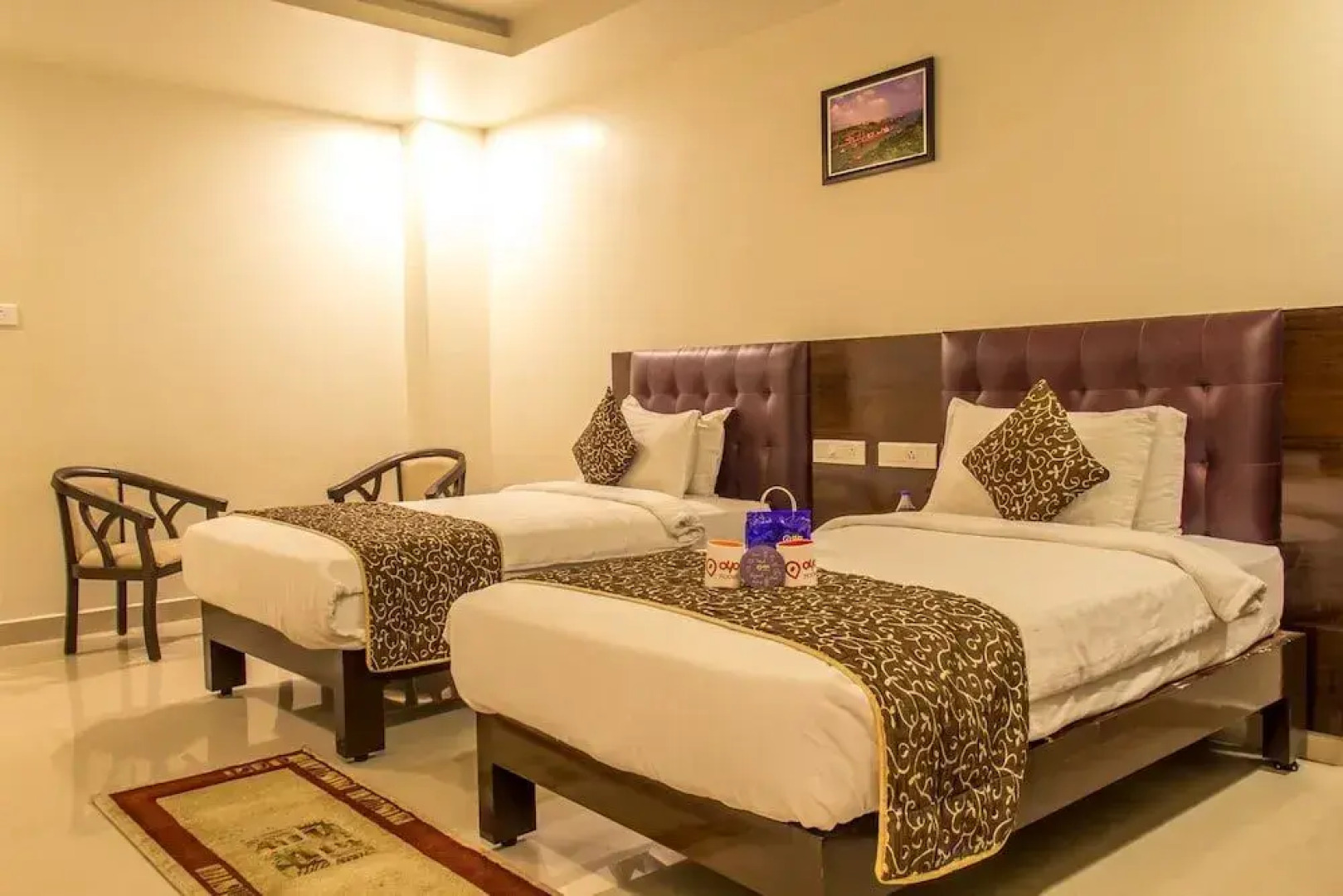 OYO 1302 Hotel Green Apple