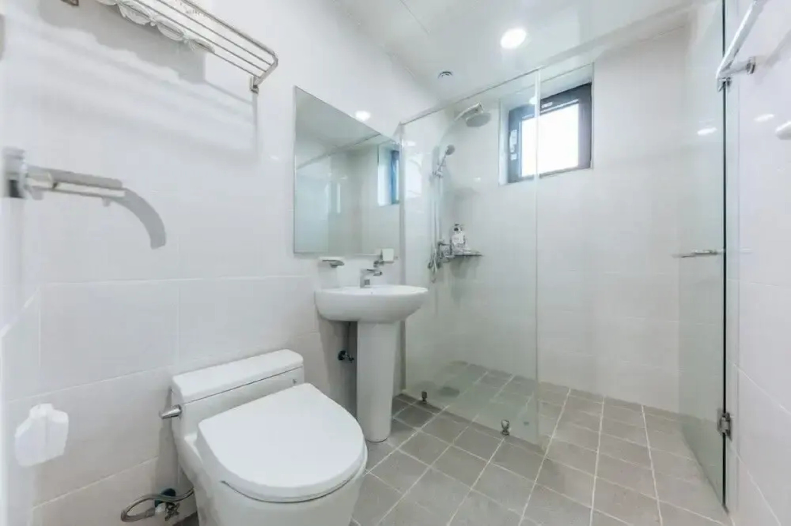 Hayanjip (Blue Road Town Pension