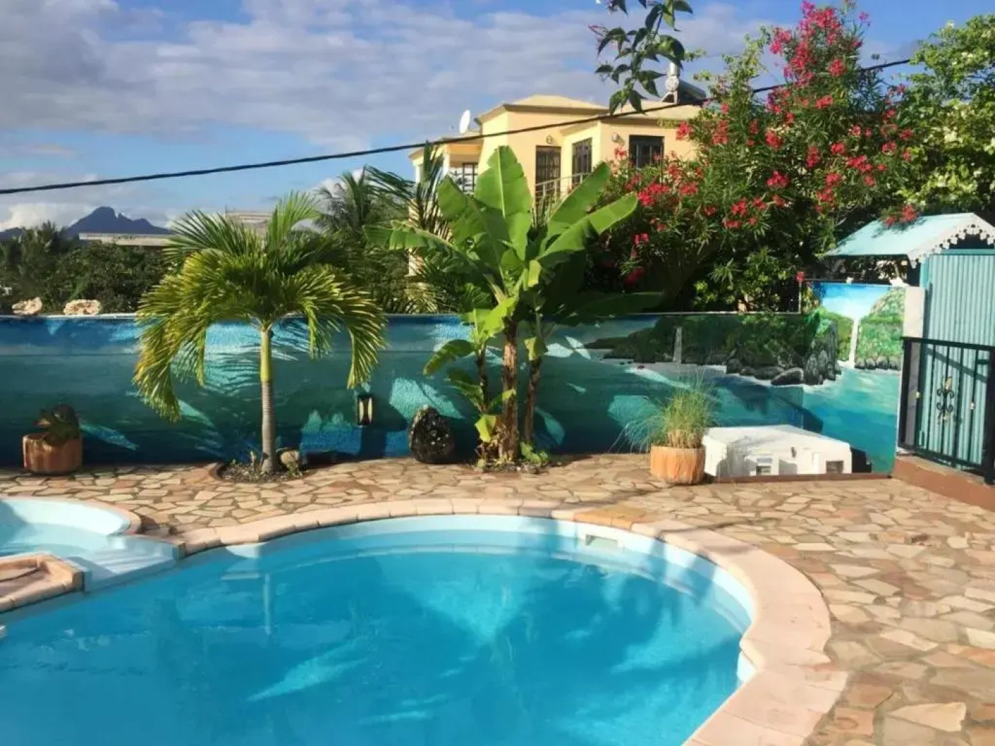 2 bedrooms villa with sea view private pool and jacuzzi at La Gaulette 6 km away from the beach