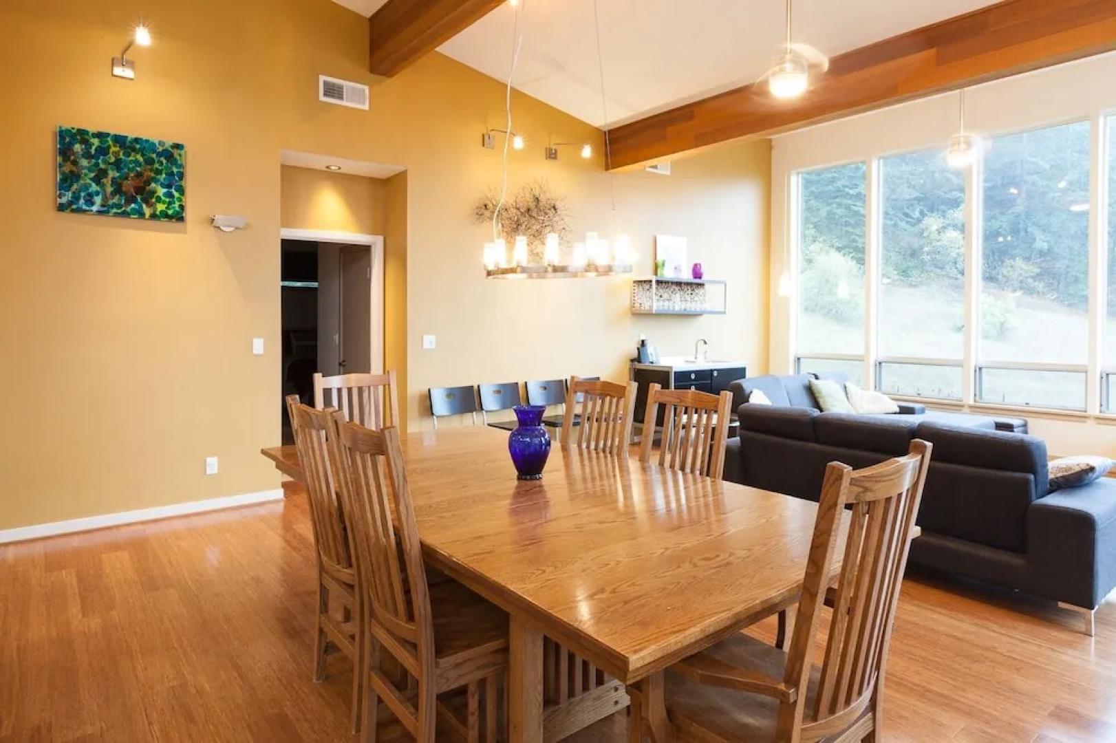 Mountain House 4 Bedroom Home by RedAwning