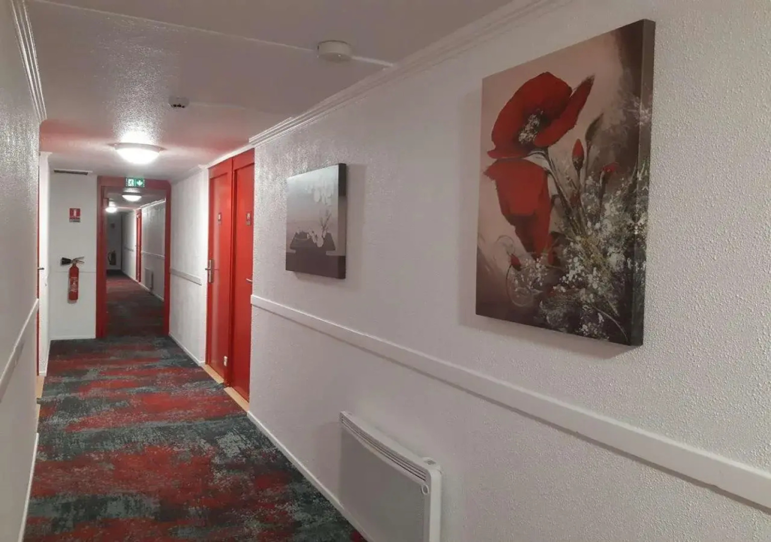 Inter-Hotel Reims La Neuvillette