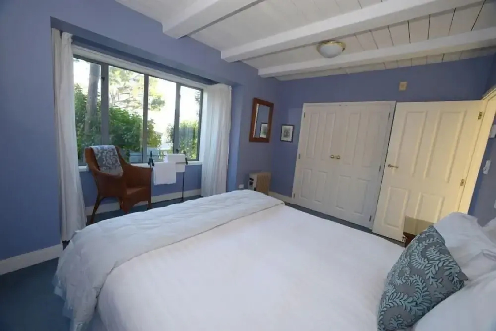 The Bruce Waterfront Apartments by AVI