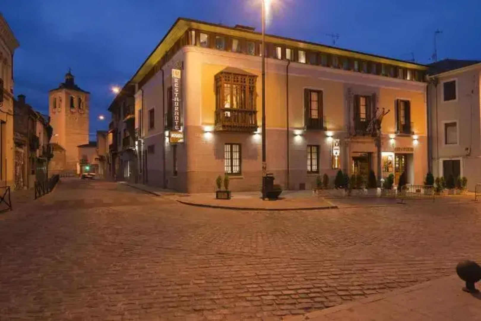 Posada Real Los Cinco Linajes