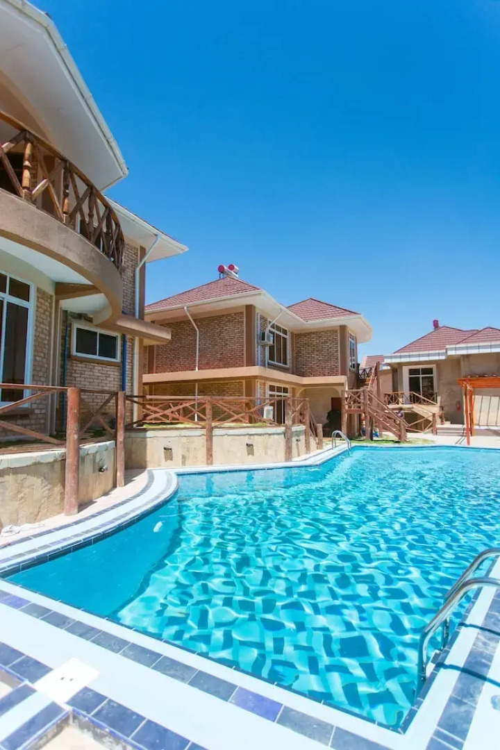 Mount Royal Villa Hotel