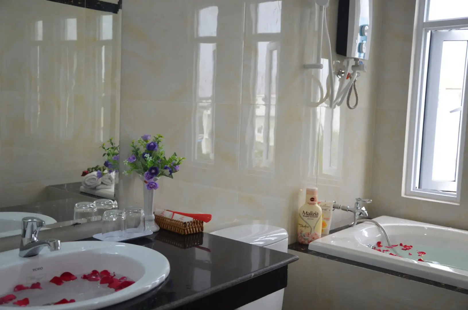 Hue Binh Hotel Chau Doc