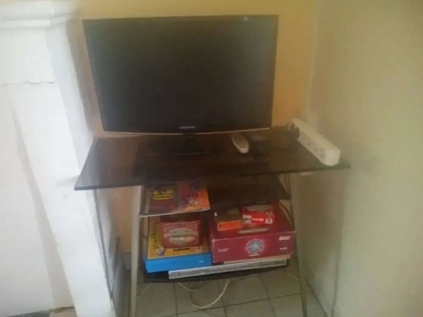 House With 3 Bedrooms in Mortagne-sur-gironde, With Enclosed Garden -