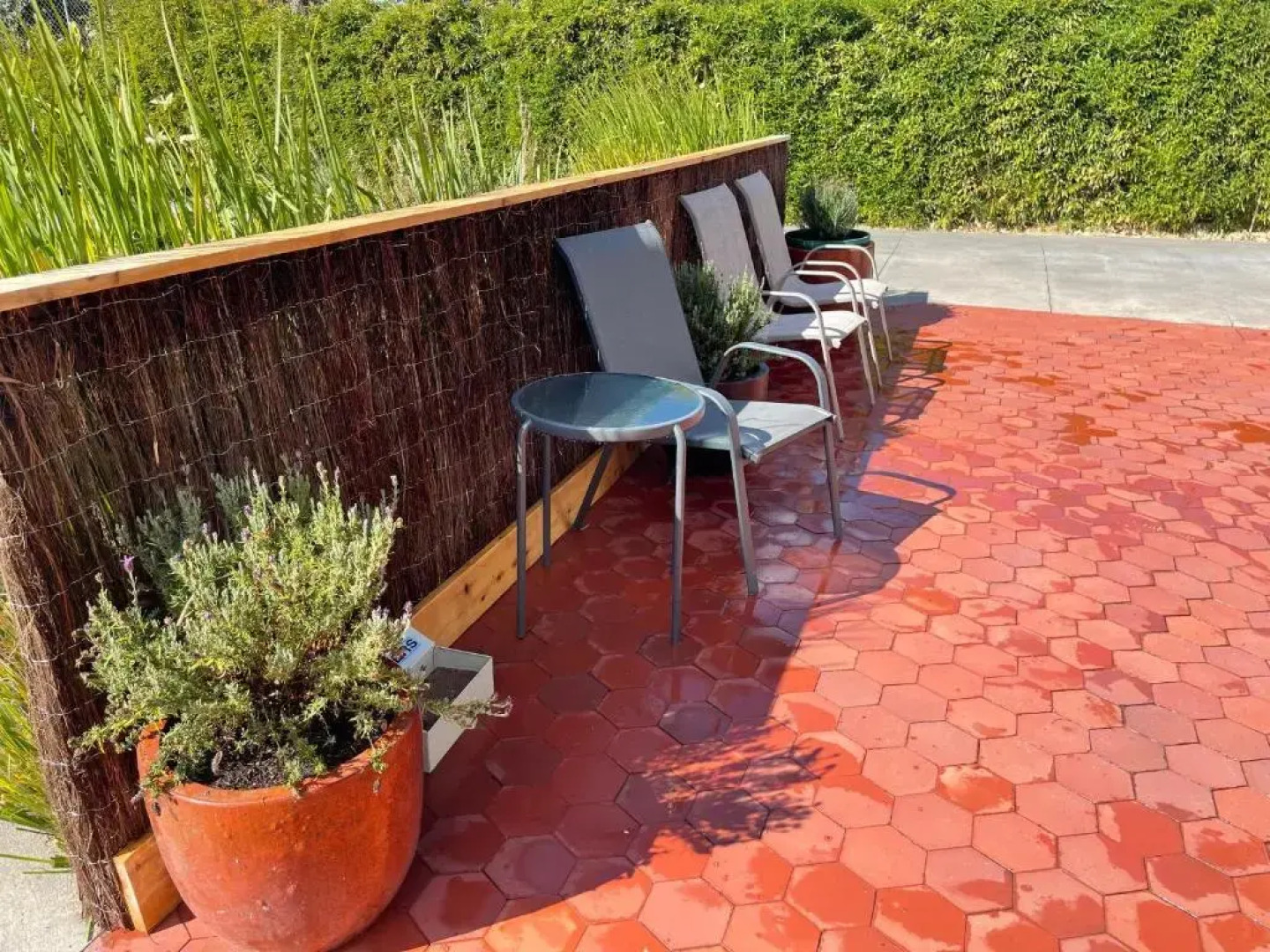 Austral Place 88 via Merri River