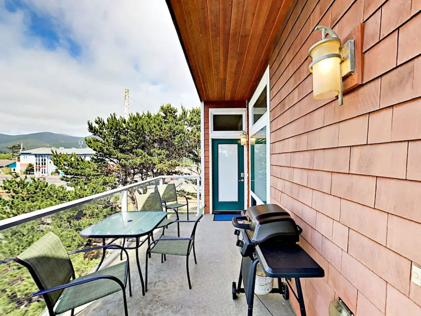 Seaside Escape Townhouse 1 Bedroom 1 Bathroom Townhouse