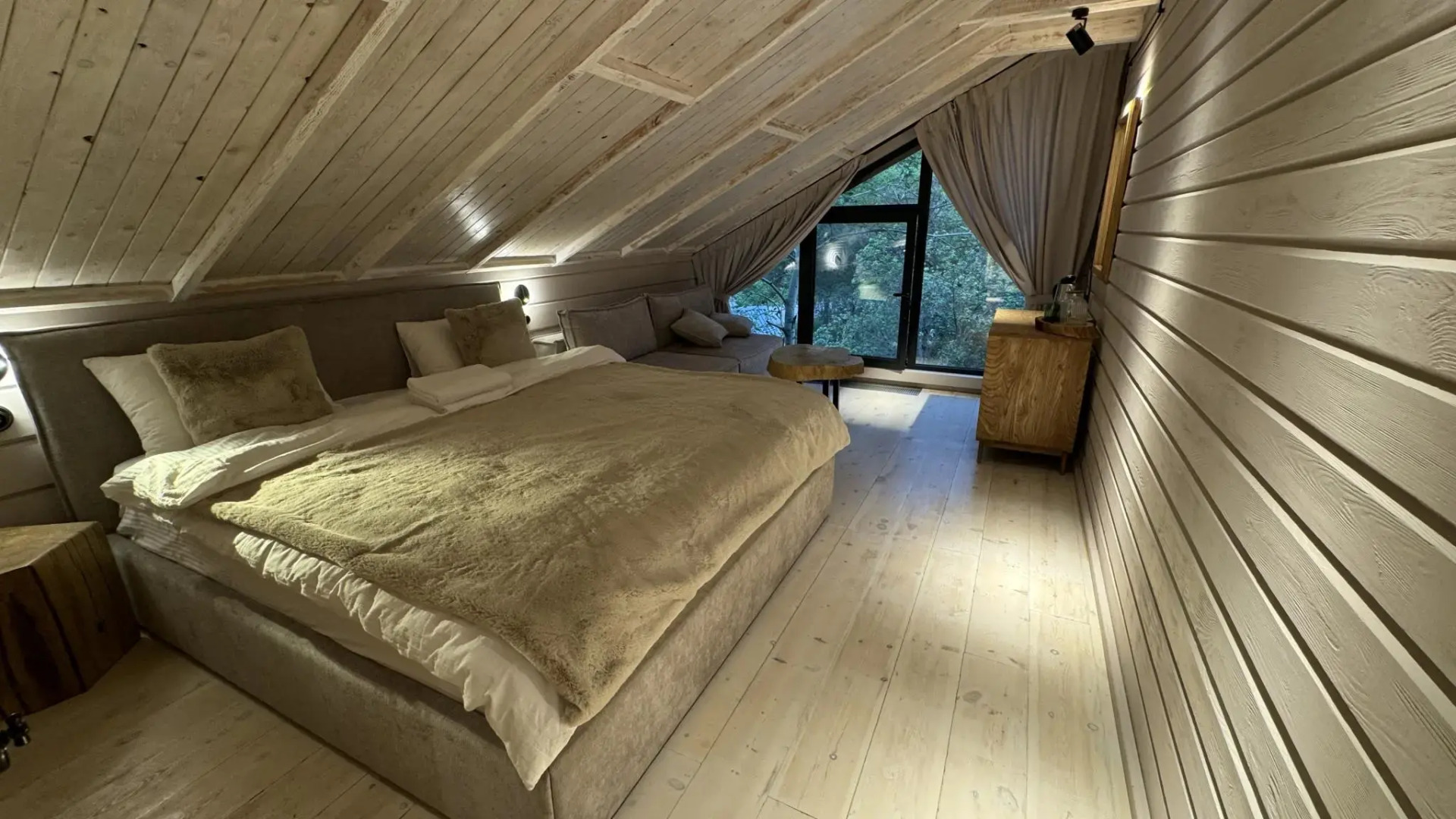 Turgensai Visitor Center (Тургенсай)