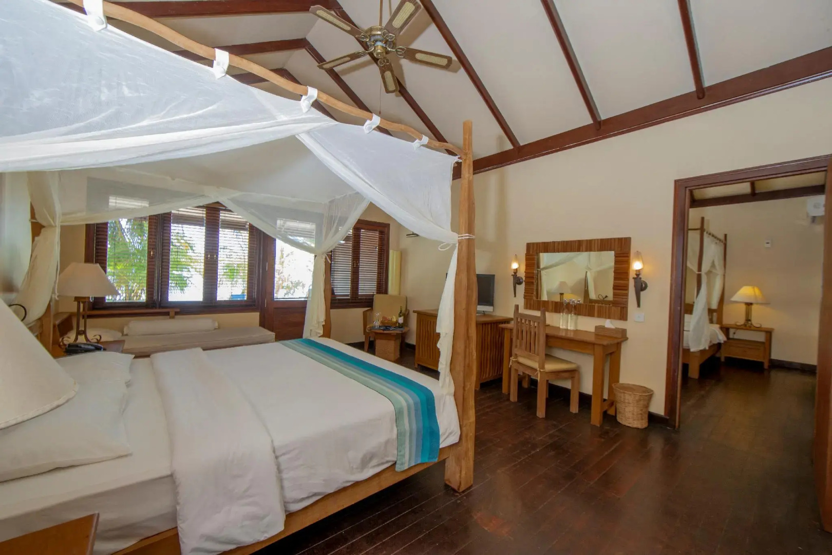 Filitheyo Island Resort