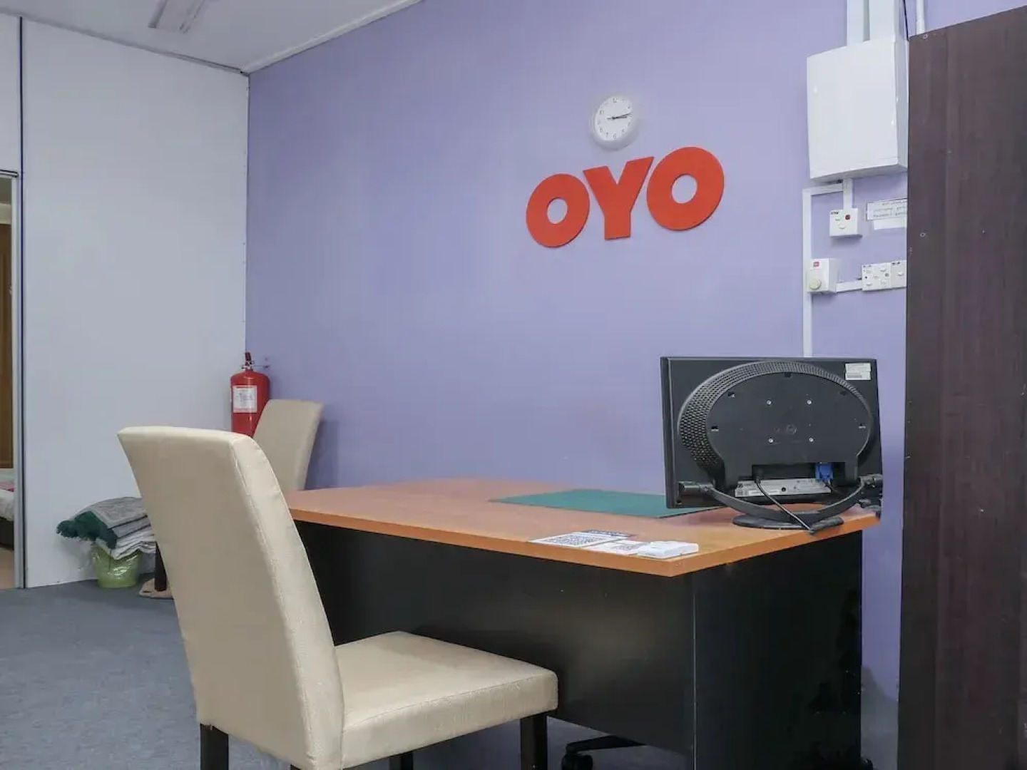 OYO 90180 Gemilang Hotel Kerteh