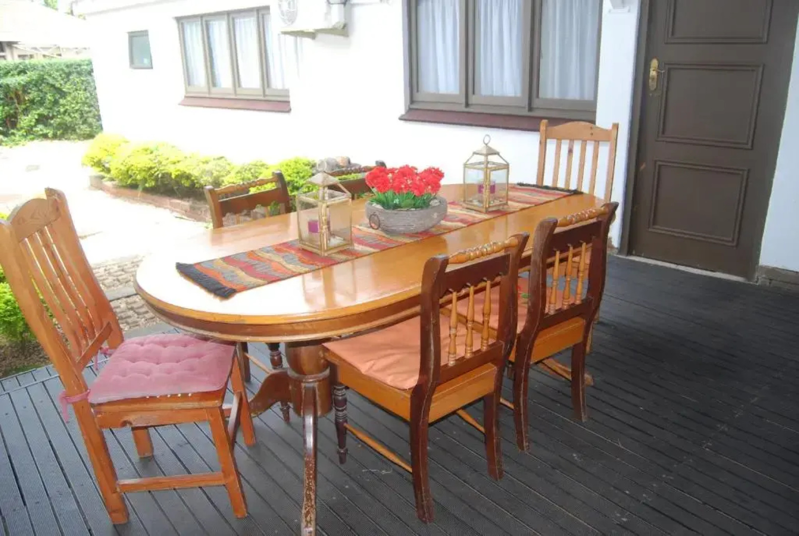 de Charmoy Riverside