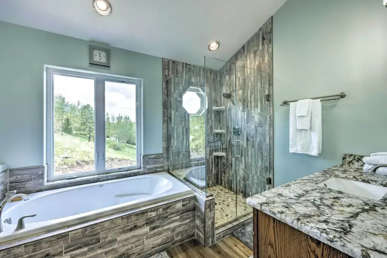 Hot Tub & Mtn View: Cripple Creek Retreat!