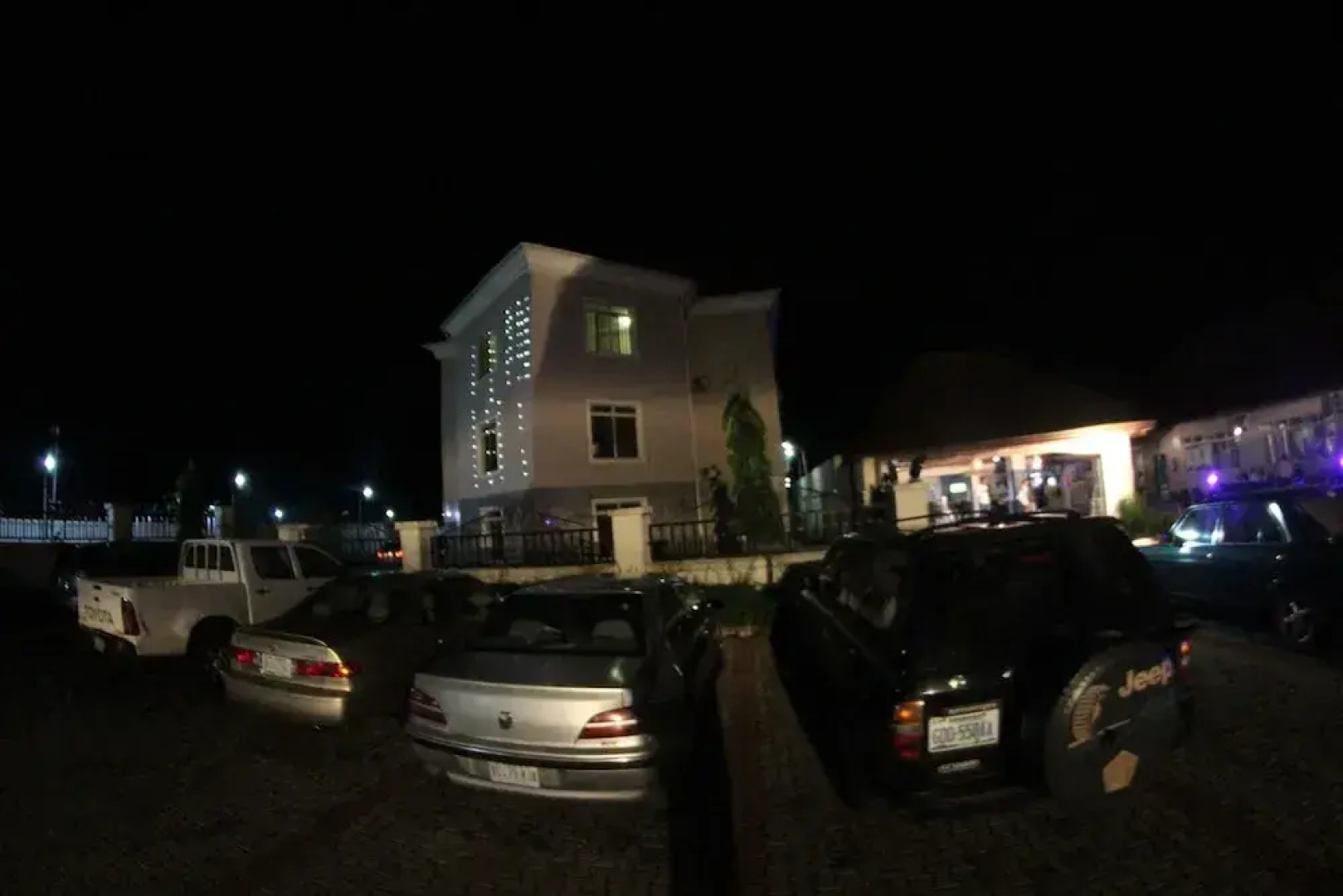 Residency Hotel Leophine House