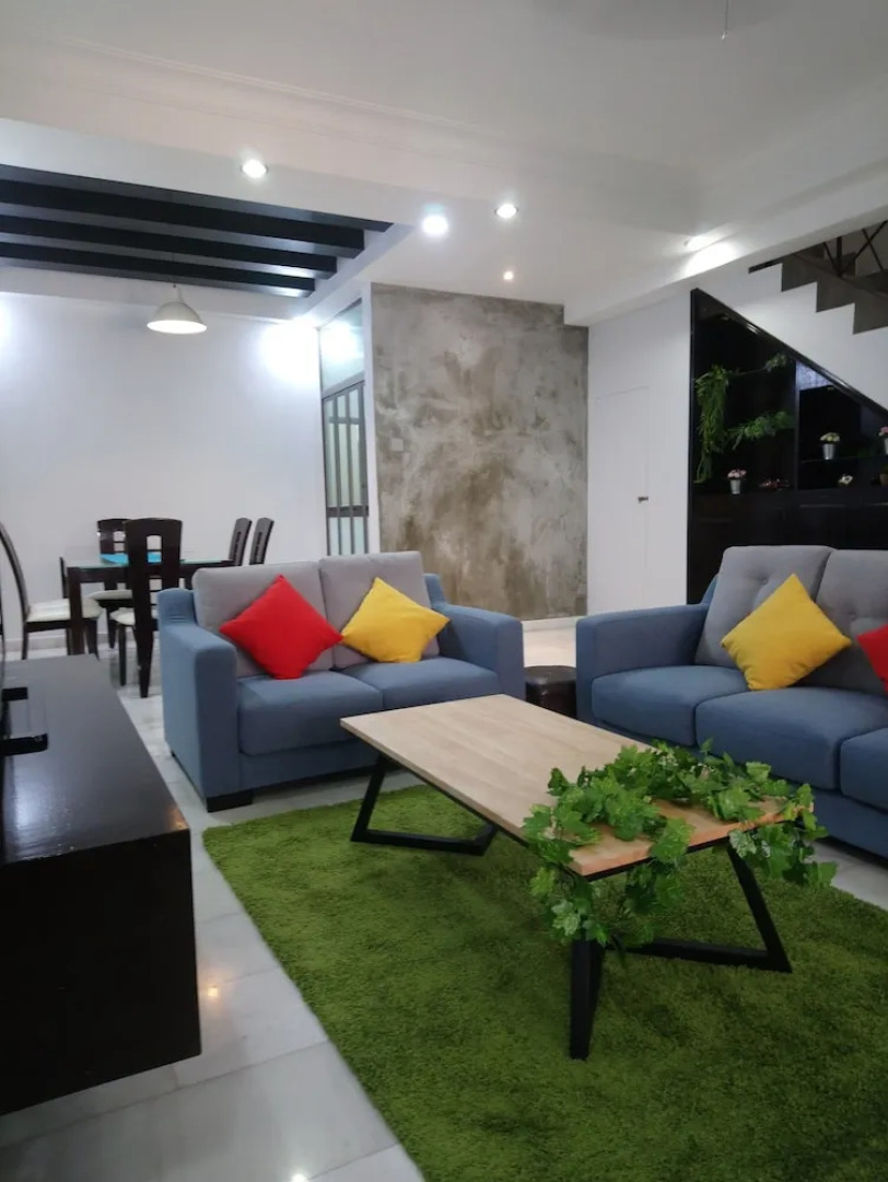 C U Homestay Bukit Indah