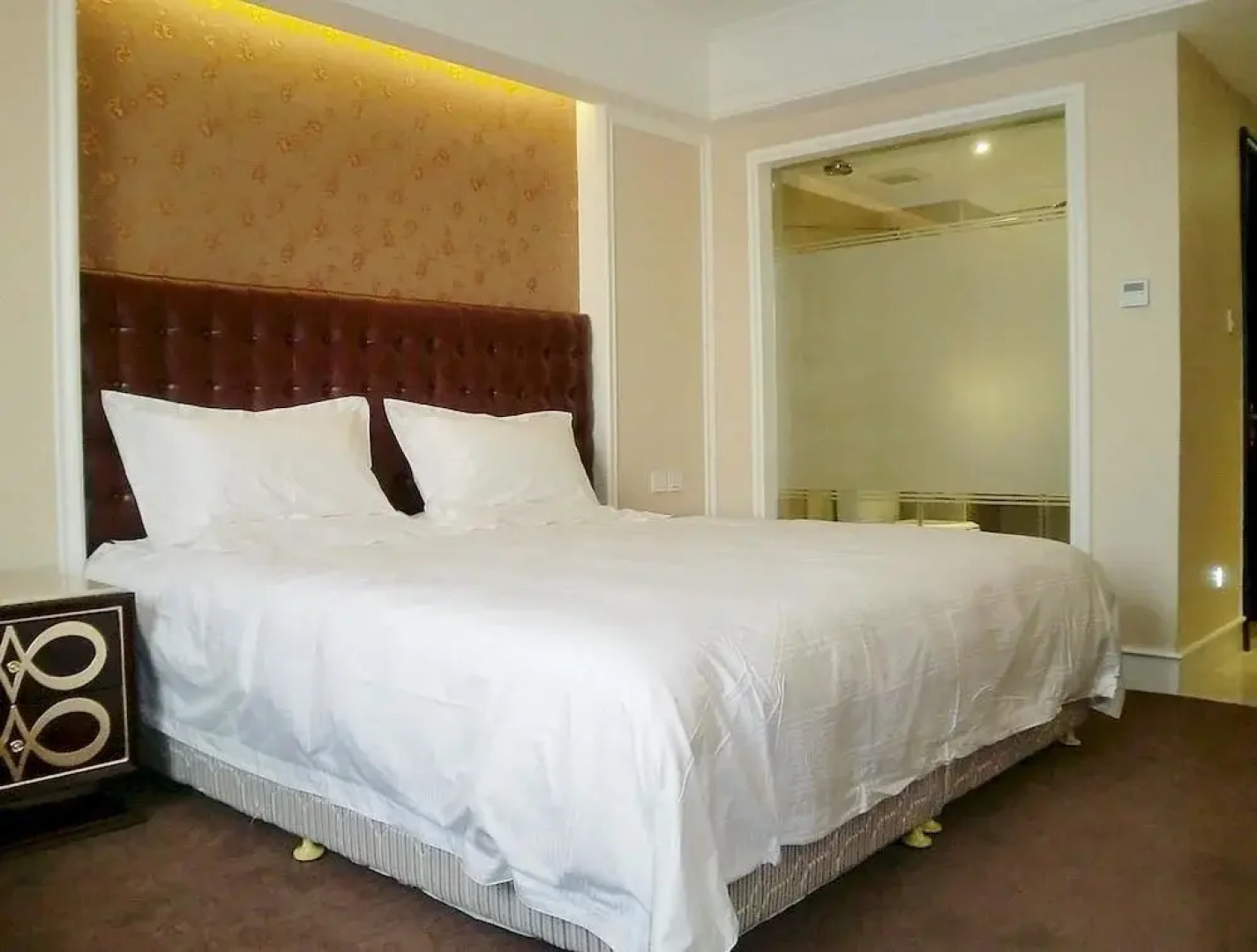 Jilin Gelaimei Holiday Hotel