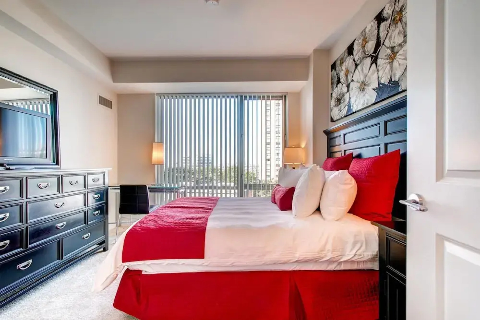 Global Luxury Suites at Friendship Village