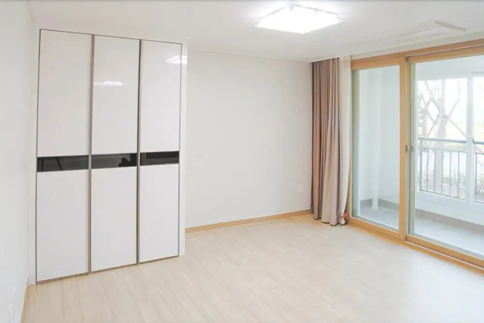 Yongggwang Healing Convention Town