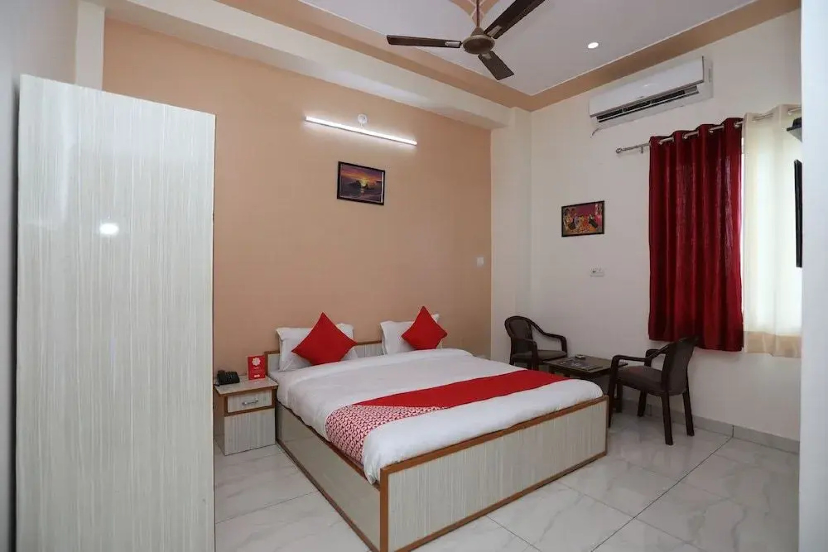 Oyo 17291 Shree Ram Palace