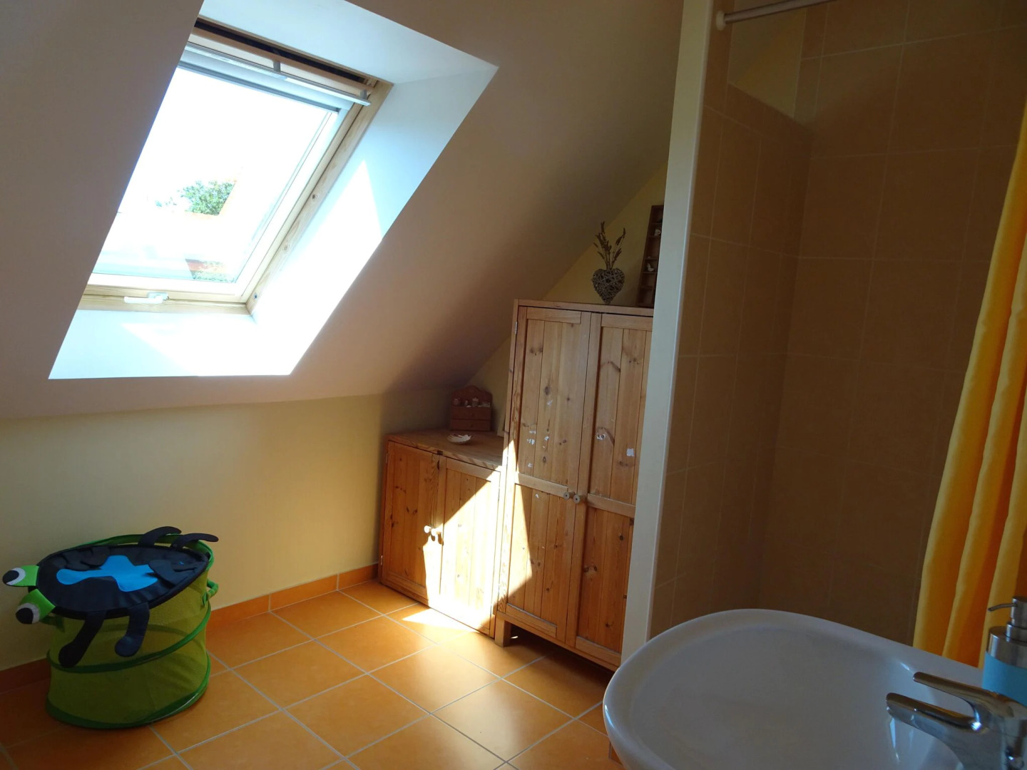 Spacious Holiday Home Located in the Heart of the bay of Mont St Michel