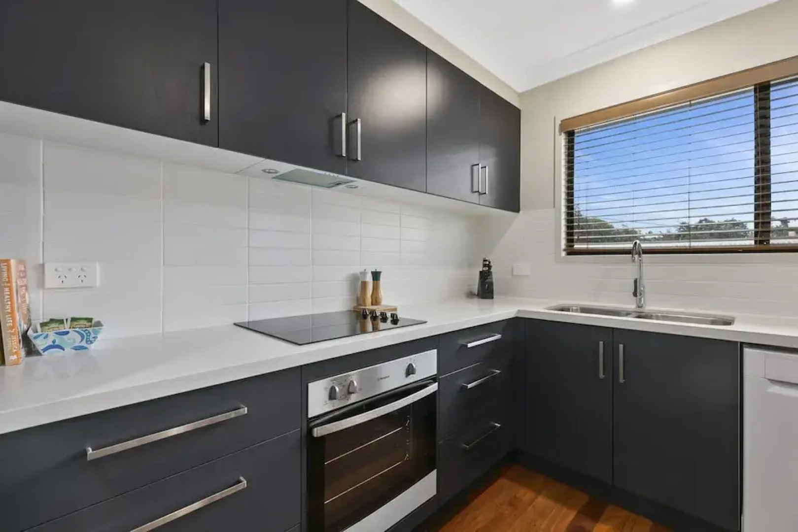 Sundance, Pet Friendly Beach House In Peregian! 59 Lorikeet Drive