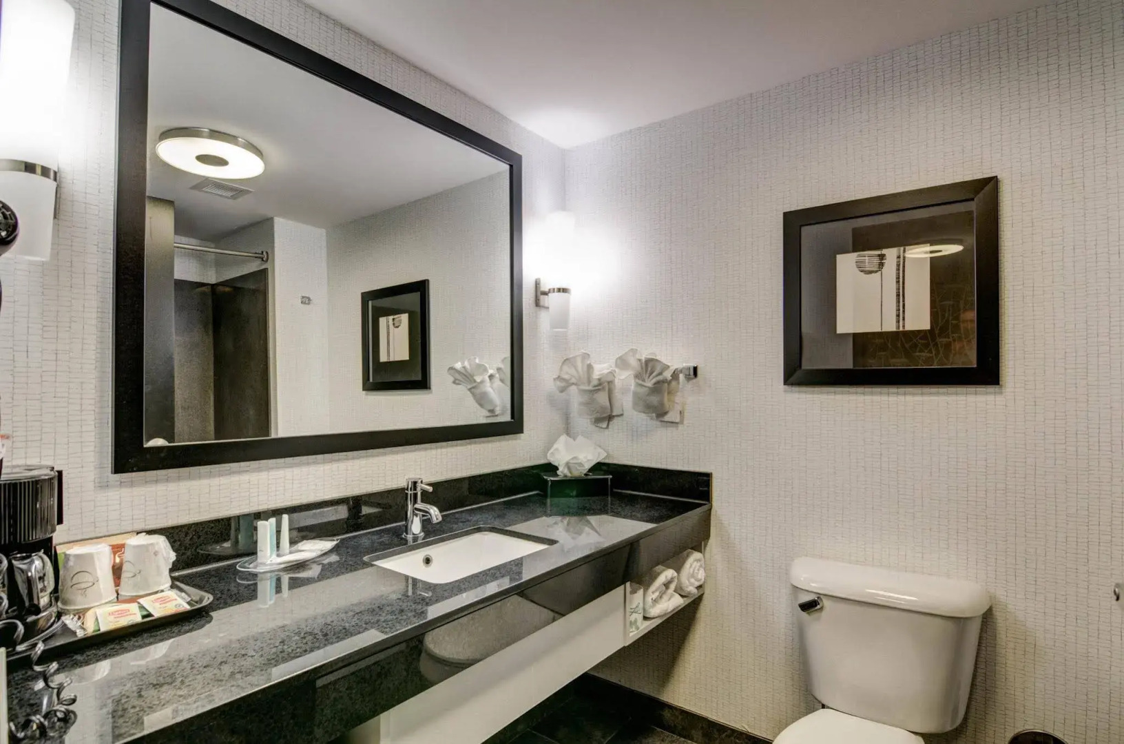 Comfort Suites Williamsburg Historic Area