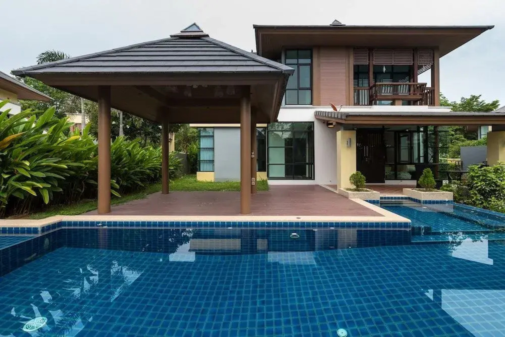 Pool Villa Pattaya by Passionata