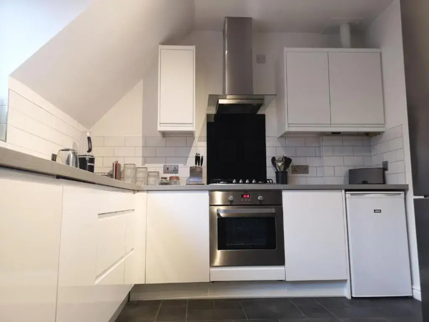 Switchback Stays Marina Apartments