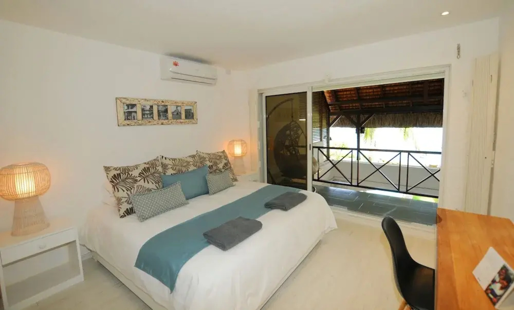 Villa Caro's Beachfront