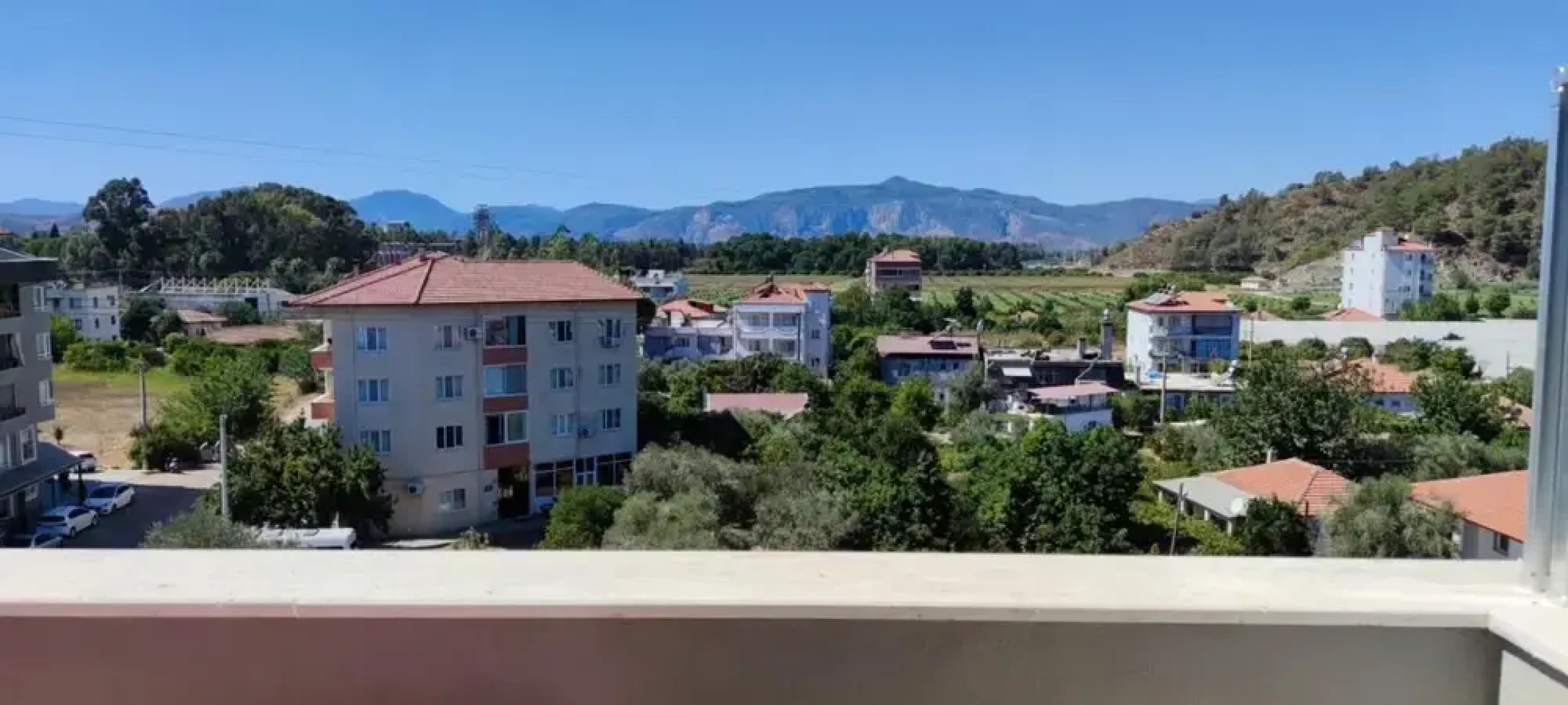 Flat With Shared Pool and Balcony in Dalaman