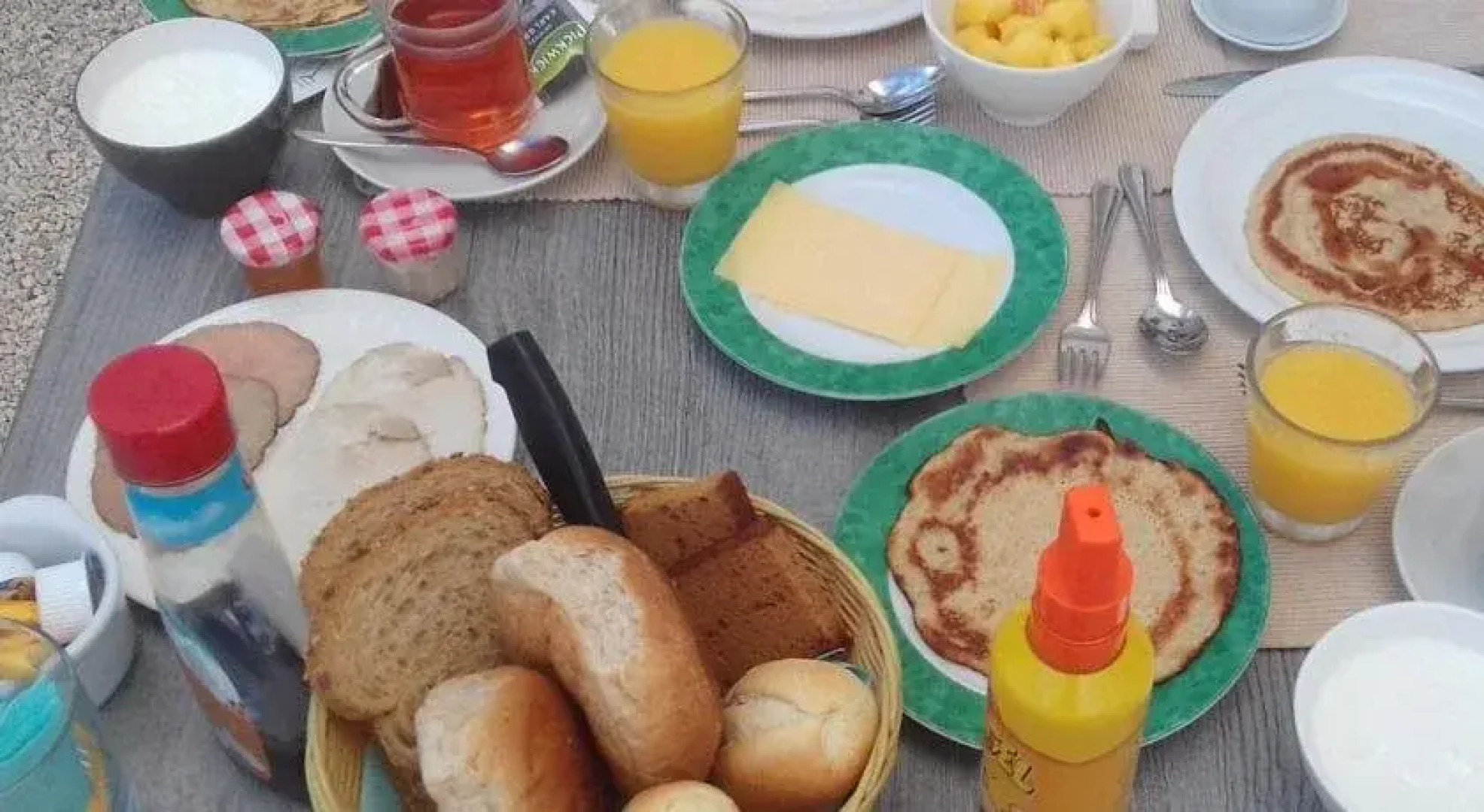 B&B Hacienda La Bougainville