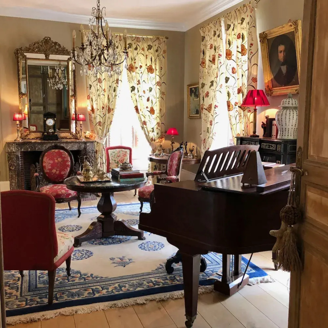 Manoir De La Croix Saint Louis