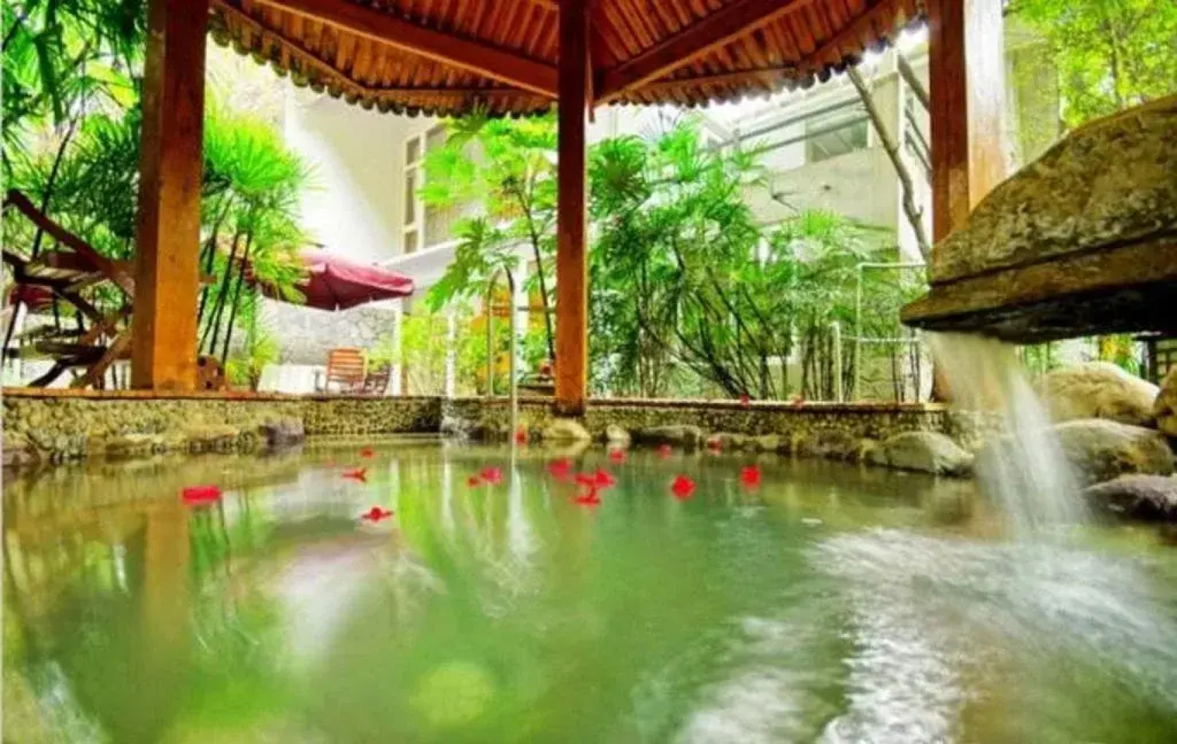 峨眉天颐温泉度假大饭店