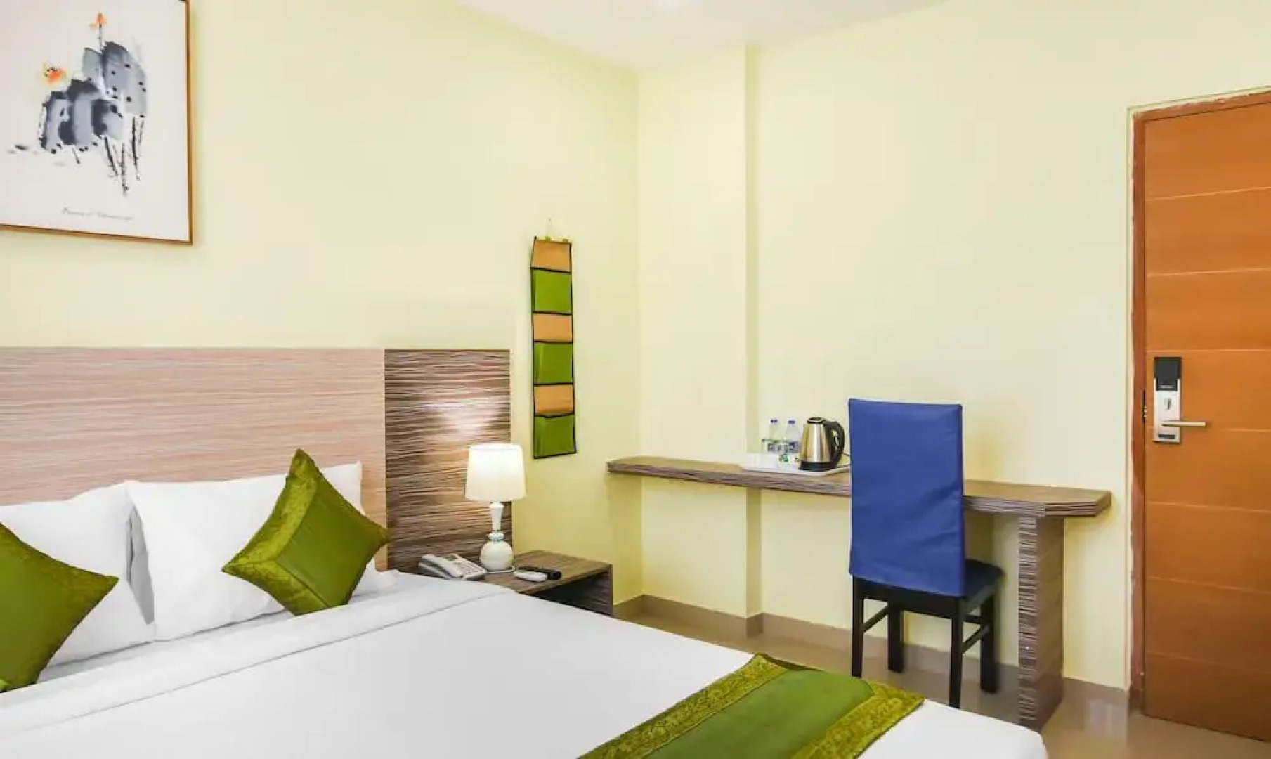 Treebo Trend Tree House