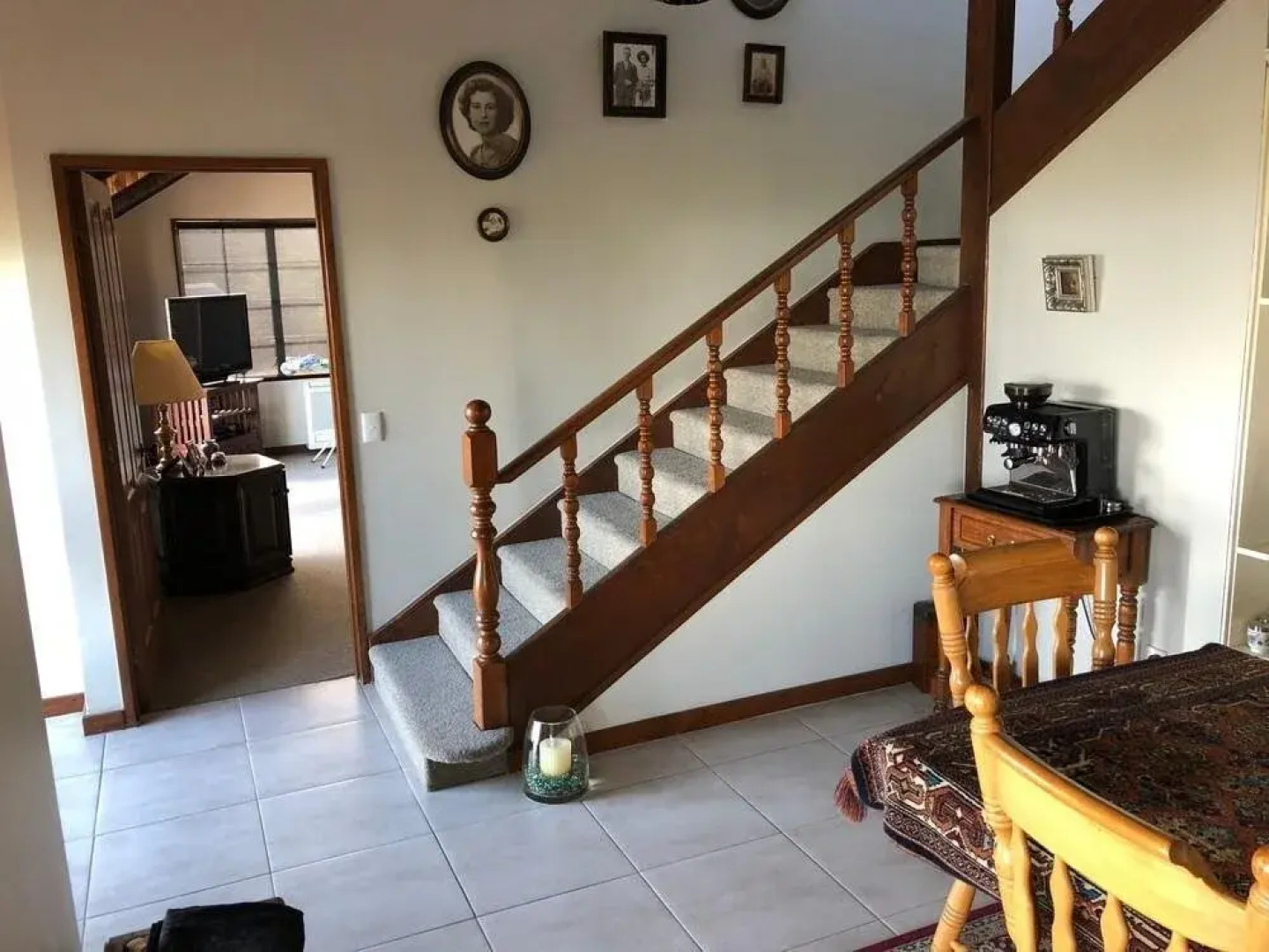 Chartre' Manor Bed & Breakfast