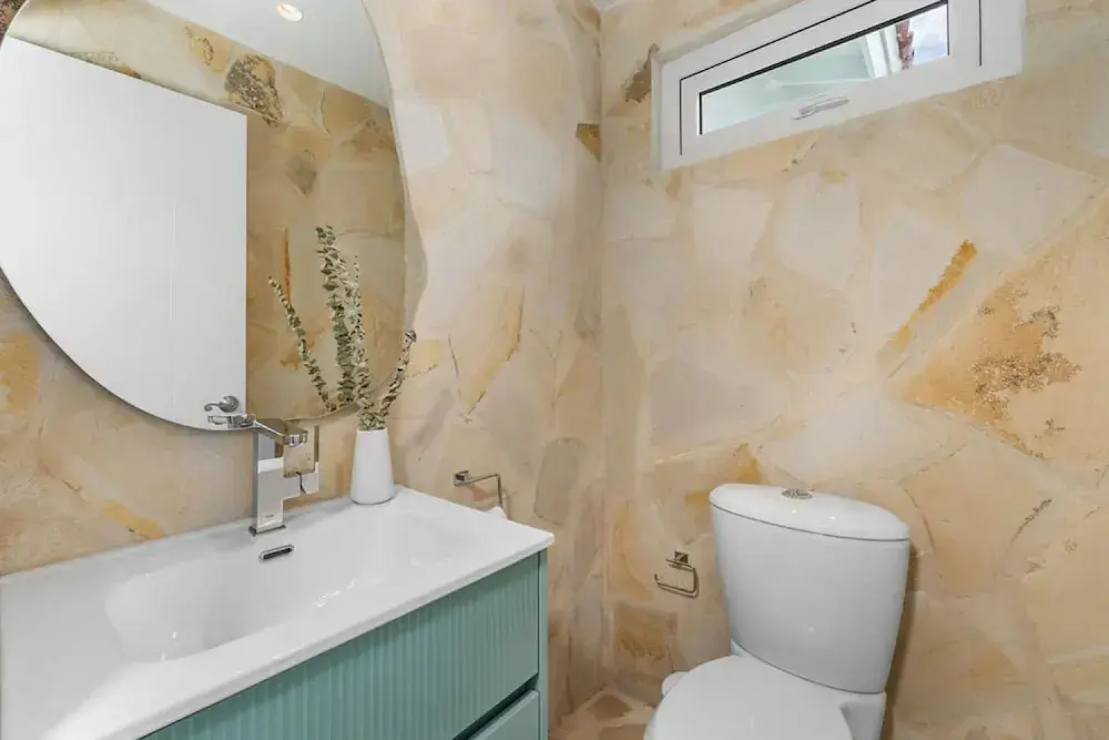 The Court Villa - 8 Bed 8 5 Bath