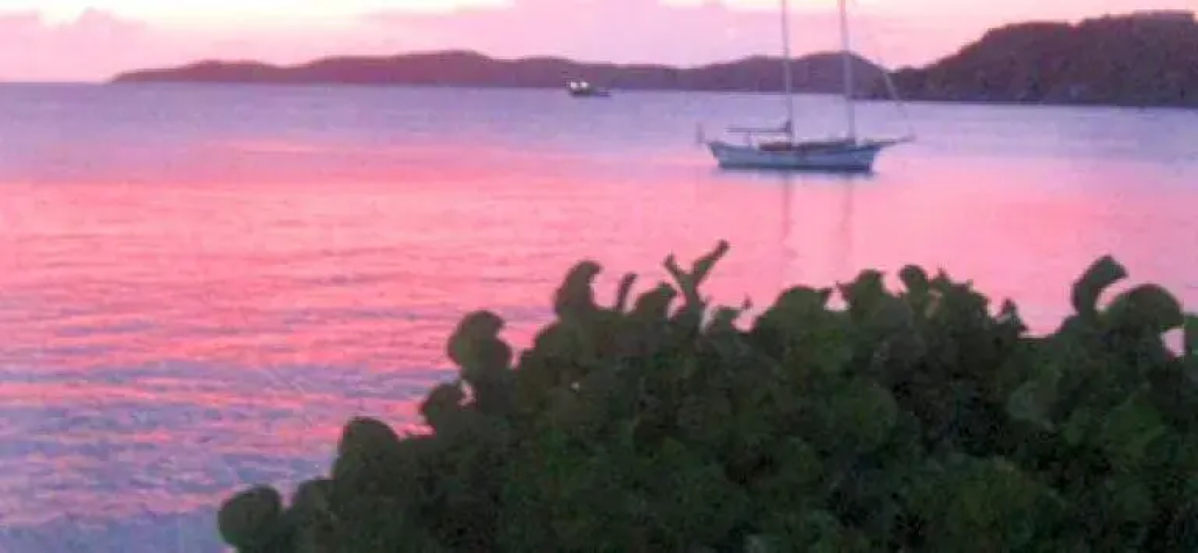 Fischer'S Cove Beach Hotel & Restaurant