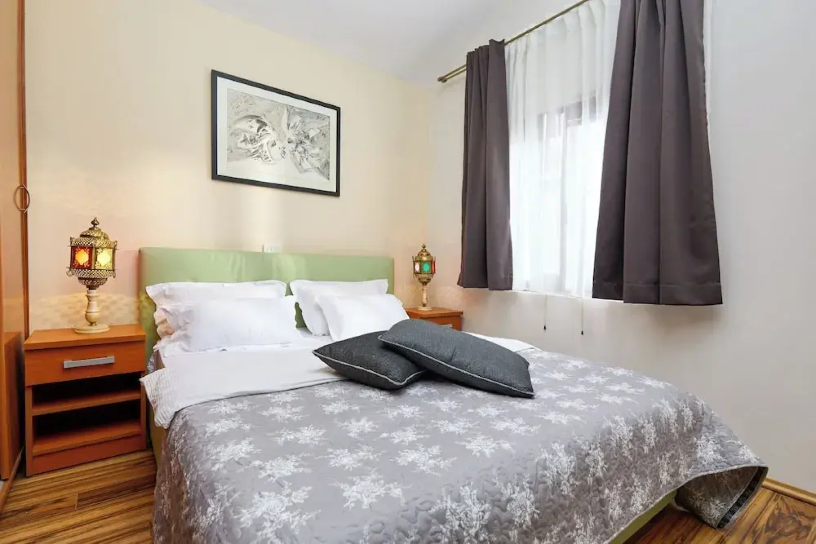 Beachfront Villa Adria