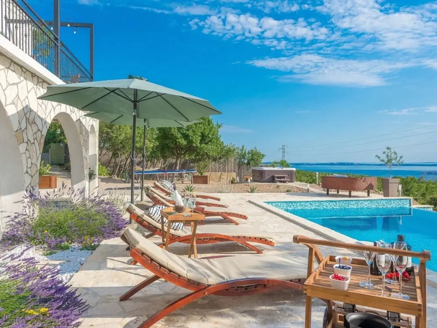 Beautiful Stone Villa With Private Infinity Pool and a Fascinating sea View