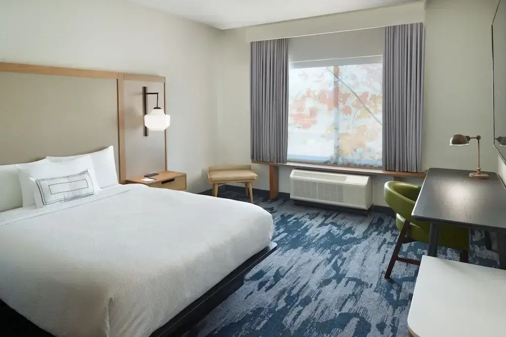 Fairfield Inn & Suites by Marriott Locust Grove I-75 South