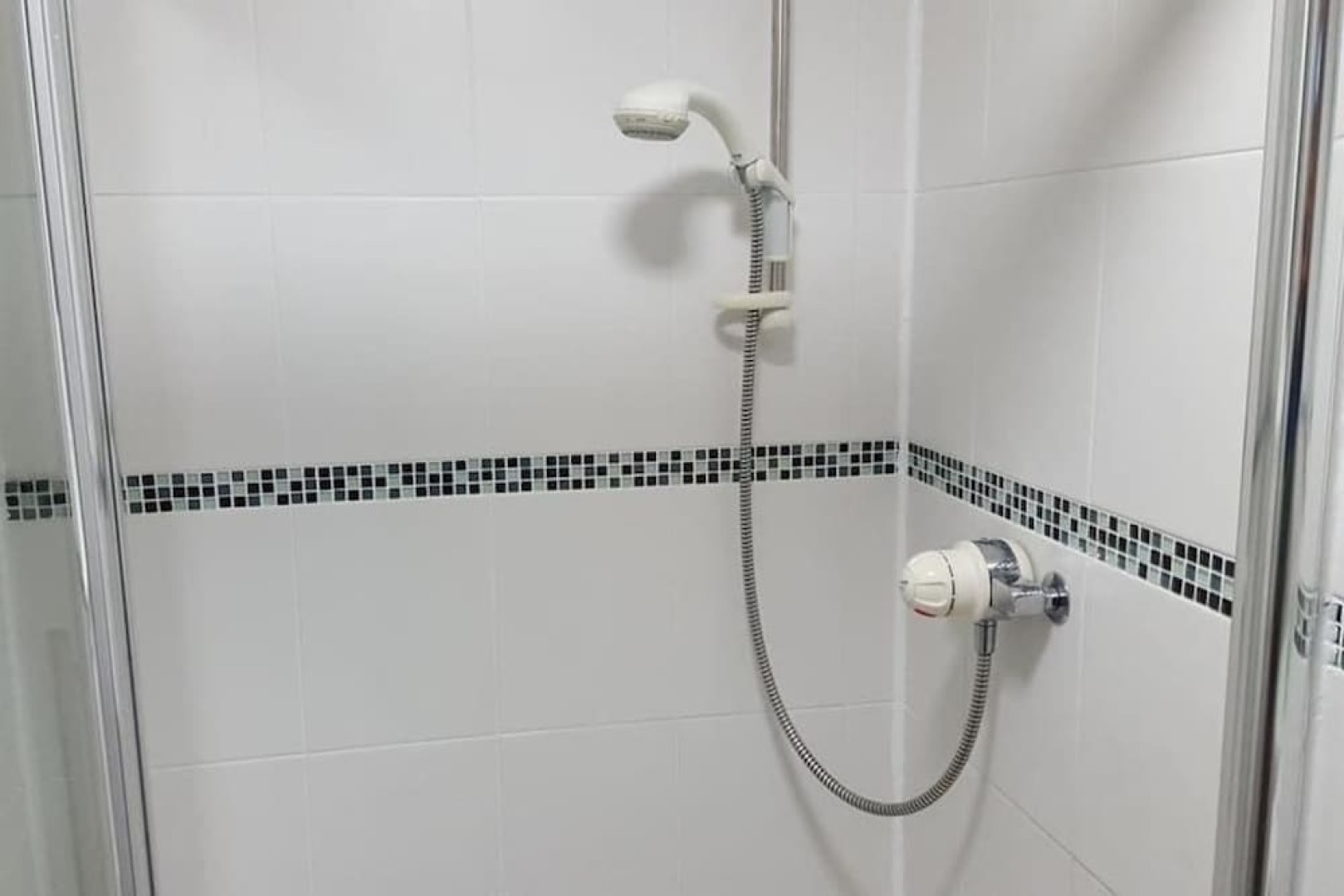 Dragon - Colbreggan House 2 Bedroom Home