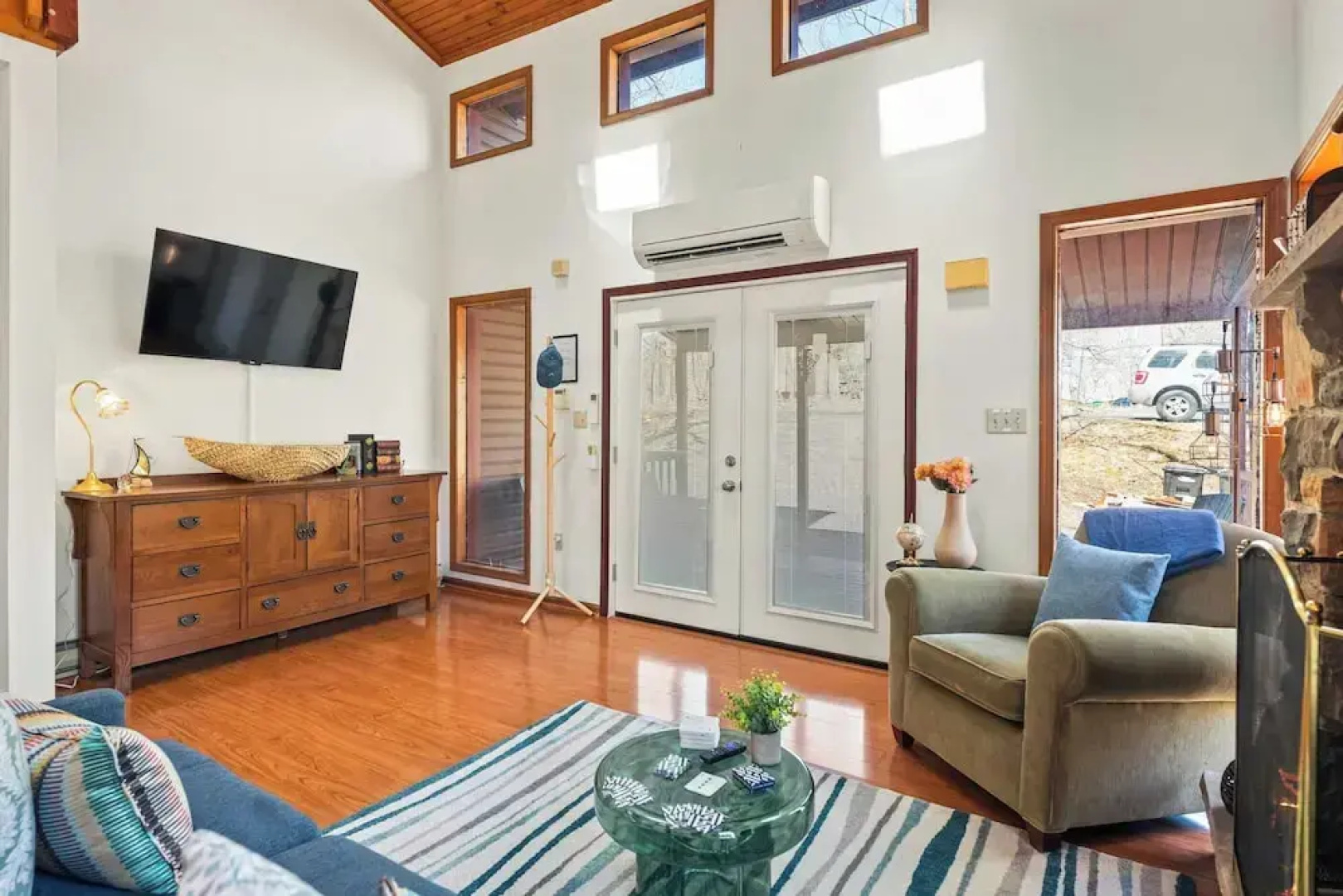Pirate-themed Lakefront Home w/ Kayaks, Game Room, Views & Hidden Treasure Hunt