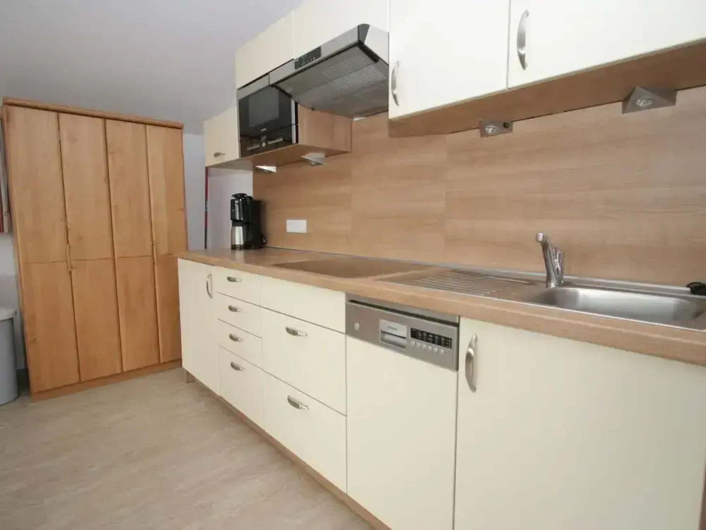 Spacious Apartment in Uderns near Ski Area