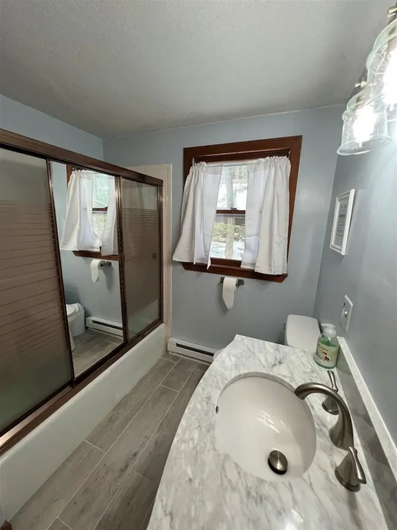 Any Season Escape Limit 10 4 Bedroom Villa by RedAwning