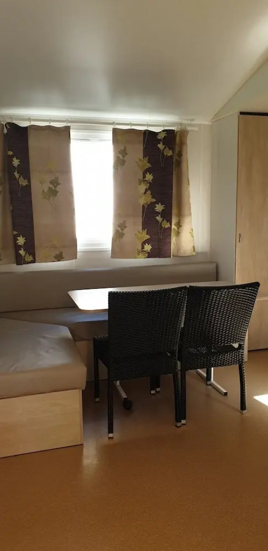 Camping Le Chene Du Lac